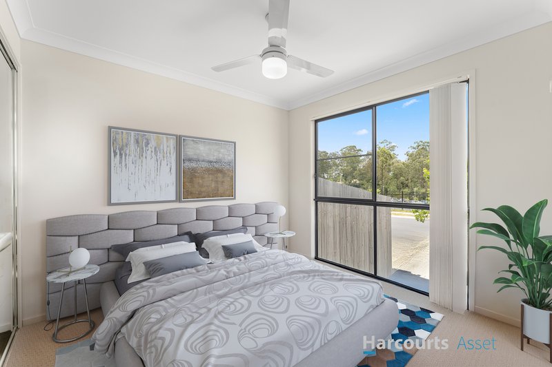 Photo - 38 Aiken Street, Bellbird Park QLD 4300 - Image 6