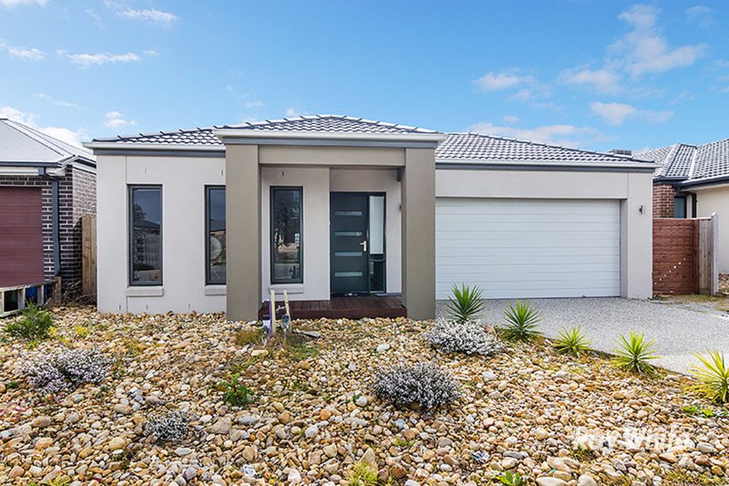 38 Alarah Boulevard, Cranbourne West VIC 3977