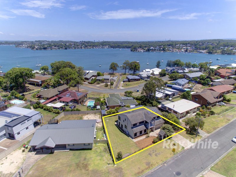 38 Alkrington Avenue, Fishing Point NSW 2283