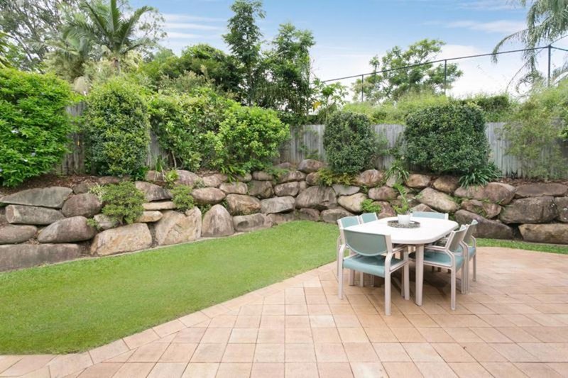 Photo - 38 Allamanda Street, The Gap QLD 4061 - Image 9