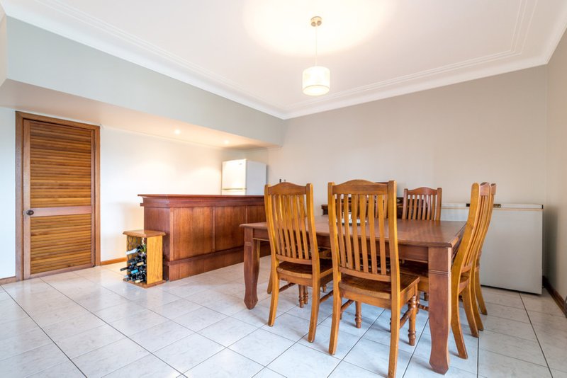 Photo - 38 Amaral Avenue, Dapto NSW 2530 - Image 6