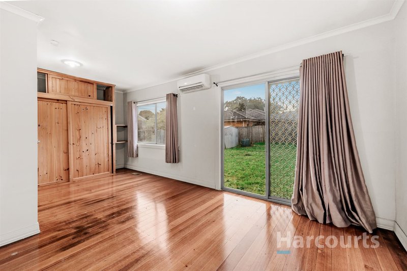 Photo - 38 Anne Road, Knoxfield VIC 3180 - Image 4