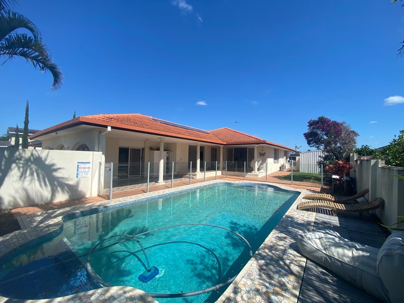 Photo - 38 Arcadia Drive, Mermaid Waters QLD 4218 - Image 1