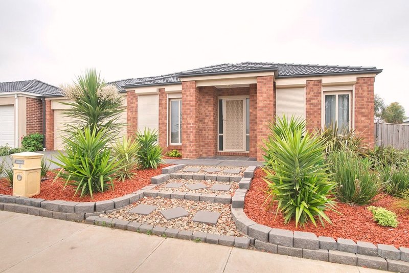 38 Arnolds Creek Blv , Melton West VIC 3337