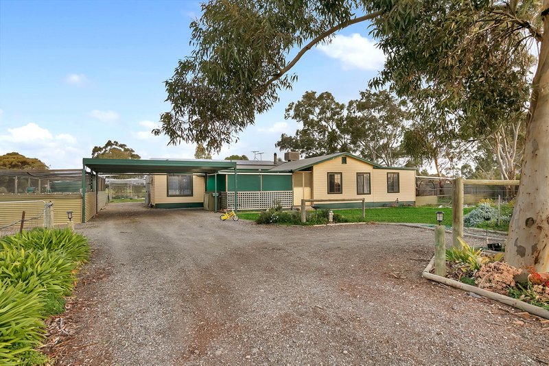 38 Artesian Road West , Two Wells SA 5501