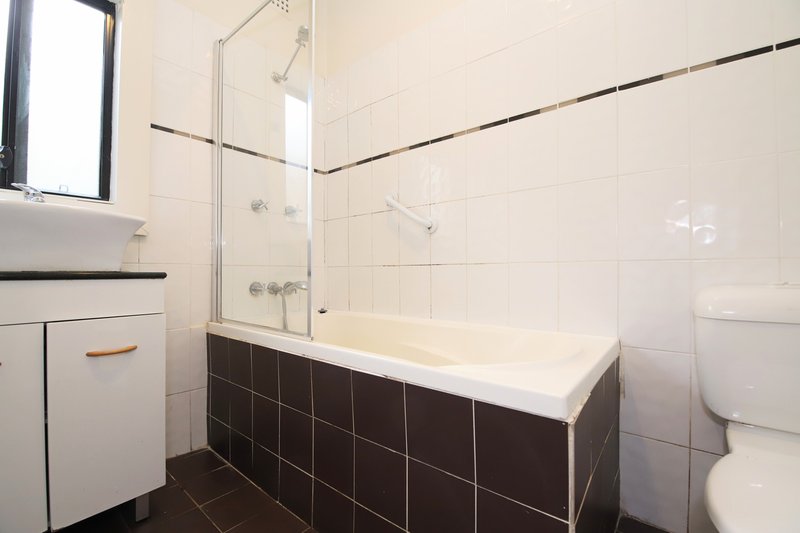 Photo - 38 Ashby Avenue, Yagoona NSW 2199 - Image 8