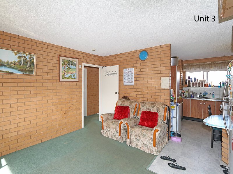 Photo - 38 Ashmont Avenue, Ashmont NSW 2650 - Image 6