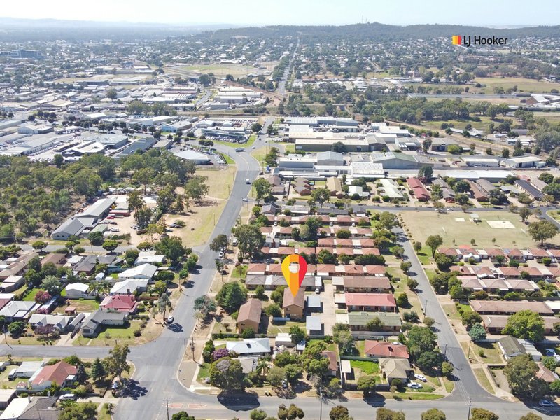 Photo - 38 Ashmont Avenue, Ashmont NSW 2650 - Image 12