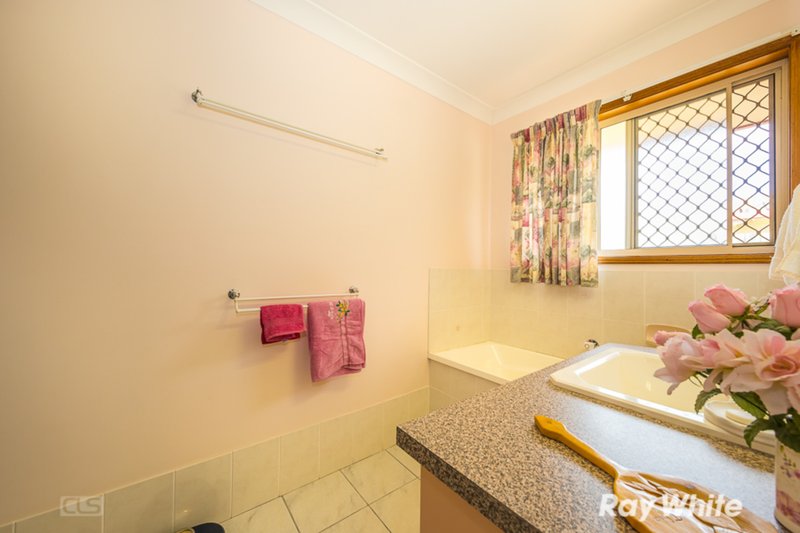 Photo - 38 Avon Avenue, Banksia Beach QLD 4507 - Image 10