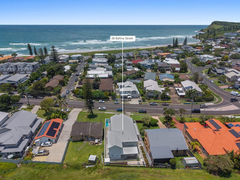 Photo - 38 Ballina Street, Lennox Head NSW 2478 - Image 4