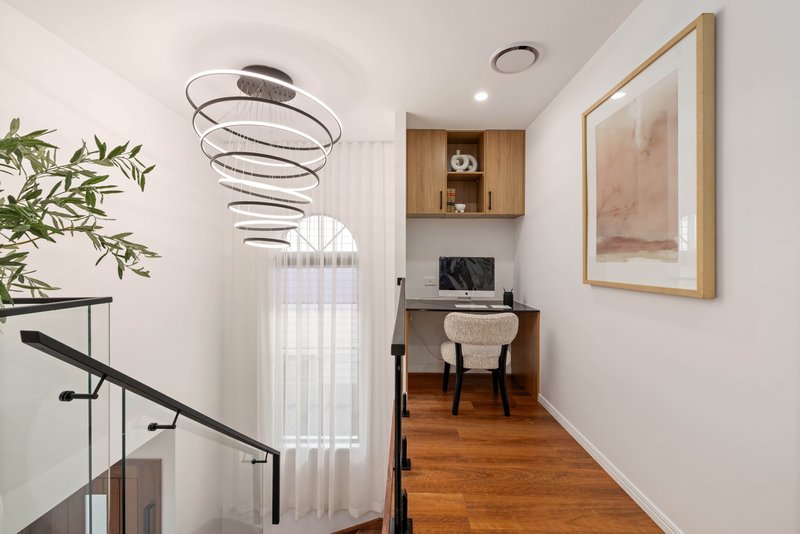Photo - 38 Balowrie Street, Hamilton QLD 4007 - Image 7