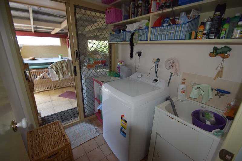 Photo - 38 Barbour Street, Esk QLD 4312 - Image 16