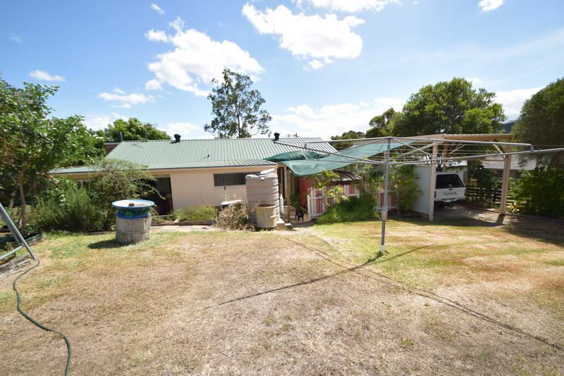 Photo - 38 Barbour Street, Esk QLD 4312 - Image 22