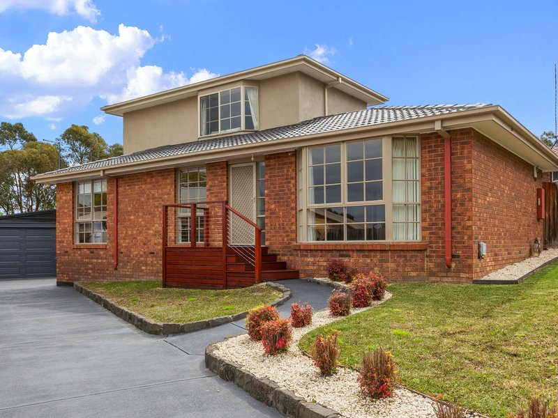 38 Barker Drive, Mooroolbark VIC 3138