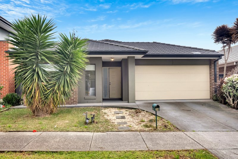 38 Baronial Way, Craigieburn VIC 3064