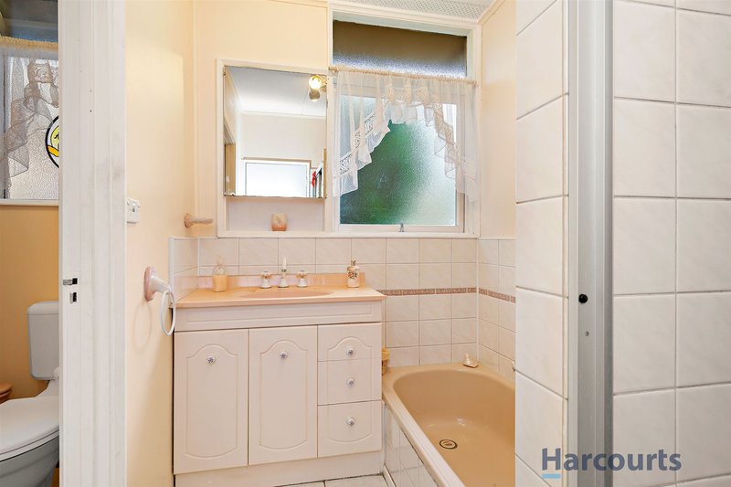 Photo - 38 Barry Road, Burwood East VIC 3151 - Image 7