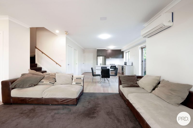 Photo - 3/8 Bateman Street, Kambah ACT 2902 - Image 2