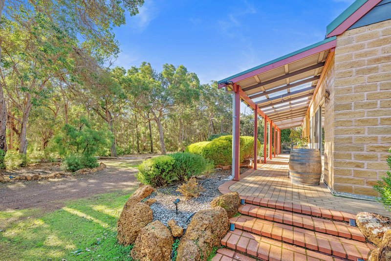Photo - 38 Beata Court, Hay WA 6333 - Image 2