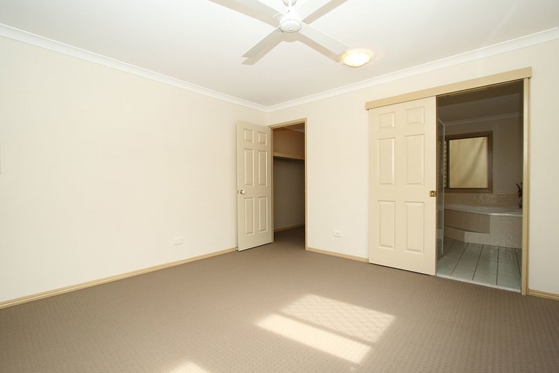 Photo - 38 Bedarra Street, Redland Bay QLD 4165 - Image 7