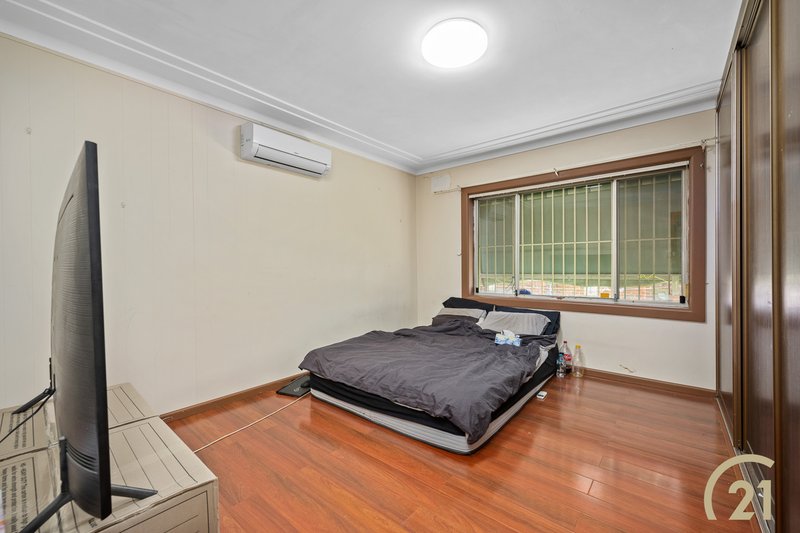 Photo - 38 Beelar Street, Canley Heights NSW 2166 - Image 6