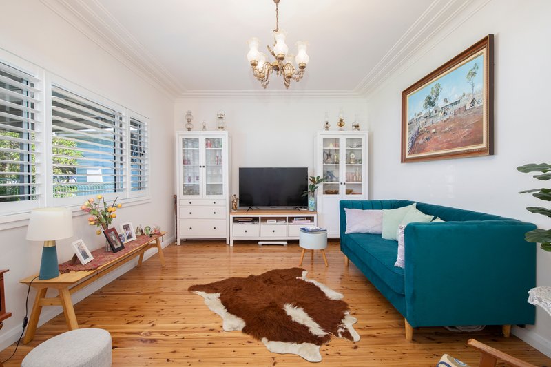 Photo - 38 Bell Street, Speers Point NSW 2284 - Image 3