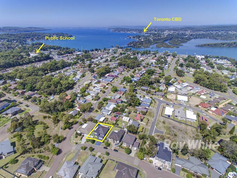 Photo - 38 Bellevue Lane, Fennell Bay NSW 2283 - Image 13