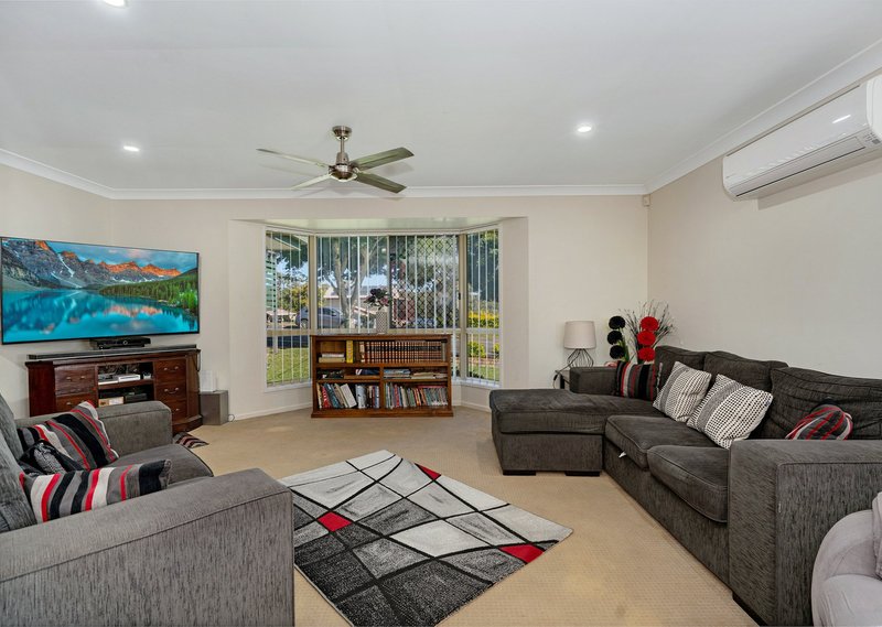 Photo - 38 Benjul Drive, Beenleigh QLD 4207 - Image 3