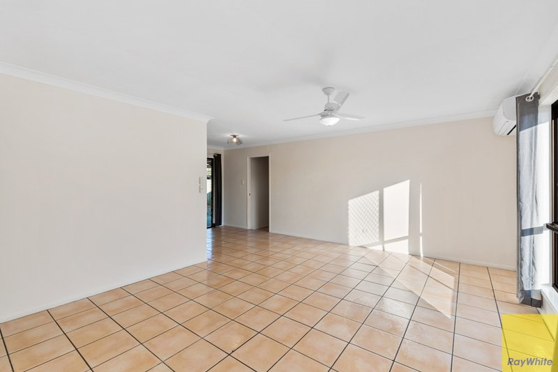 Photo - 38 Bermuda Avenue, Deception Bay QLD 4508 - Image 3