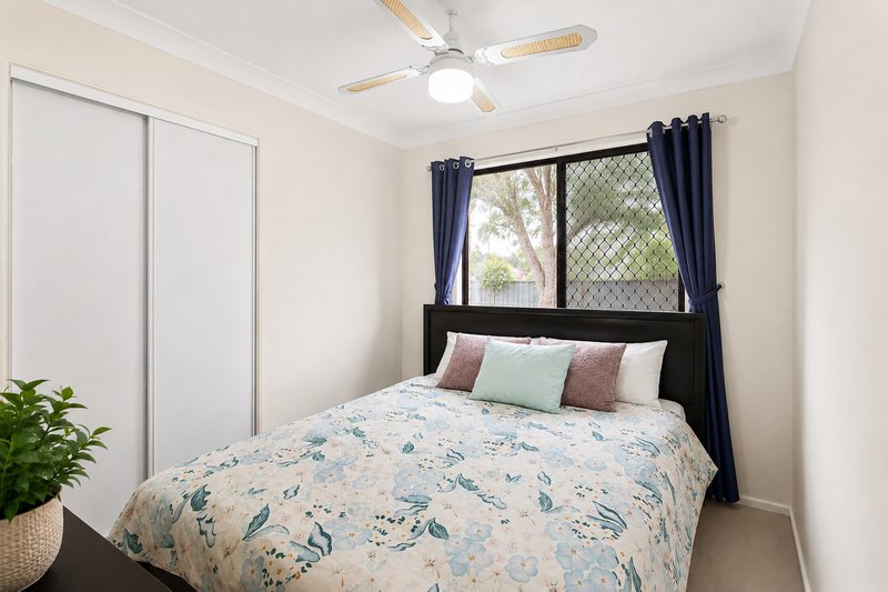 Photo - 38 Bermuda Avenue, Deception Bay QLD 4508 - Image 5
