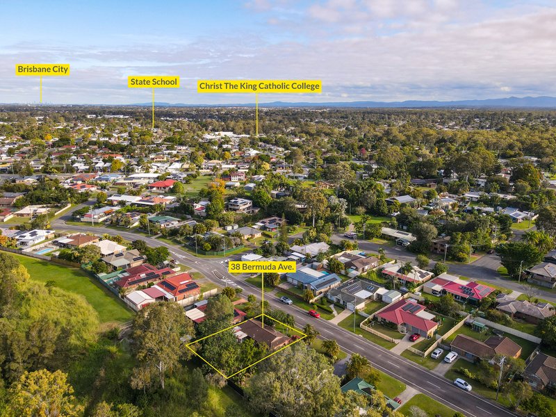 Photo - 38 Bermuda Avenue, Deception Bay QLD 4508 - Image 12