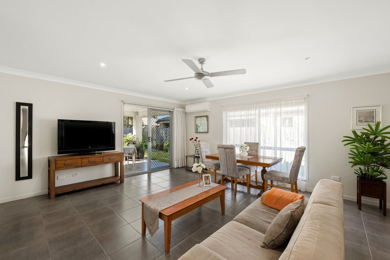 Photo - 38 Birchgrove Street, Sippy Downs QLD 4556 - Image 4