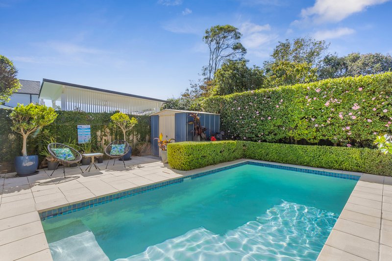 Photo - 38 Blackbutts Road, Frenchs Forest NSW 2086 - Image 2