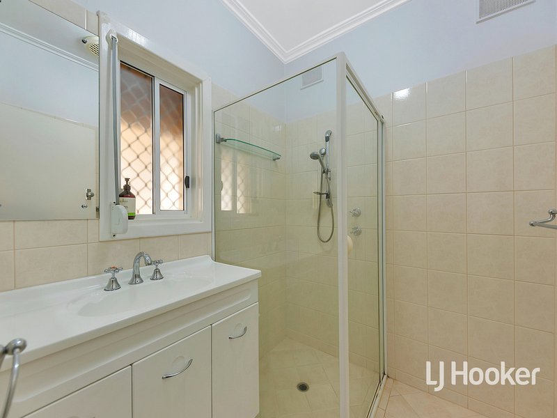 Photo - 38 Blencowe Street, Elizabeth Grove SA 5112 - Image 9