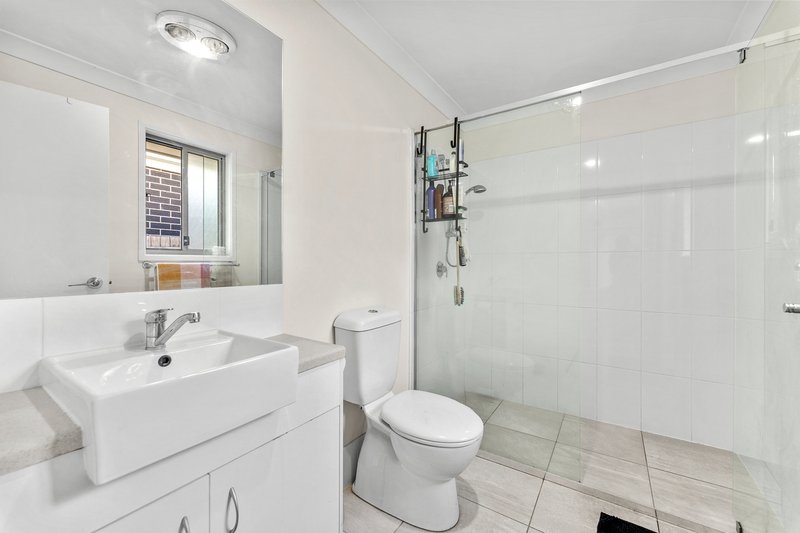 Photo - 38 Booth Street, Redbank QLD 4301 - Image 14