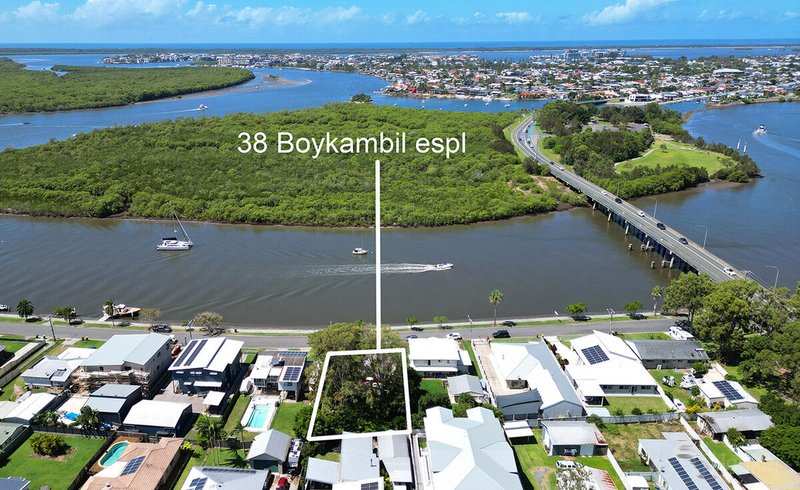 Photo - 38 Boykambil Esplanade South, Hope Island QLD 4212 - Image 2