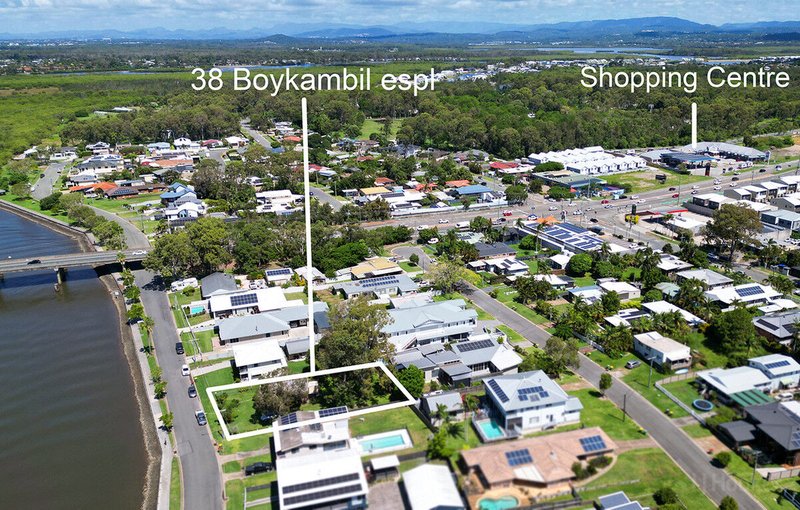 Photo - 38 Boykambil Esplanade South, Hope Island QLD 4212 - Image 5