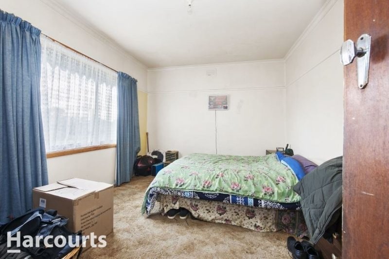 Photo - 38 Bradbury Street, Brown Hill VIC 3350 - Image 5