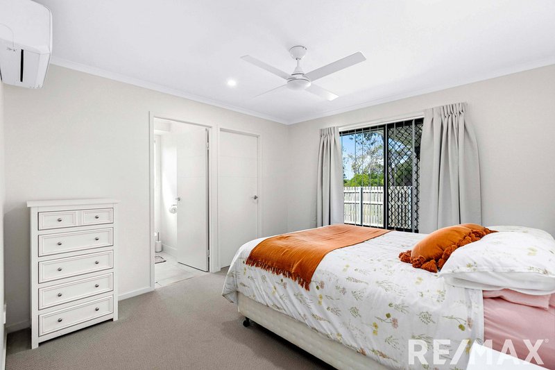 Photo - 38 Bradman Way, Urangan QLD 4655 - Image 4