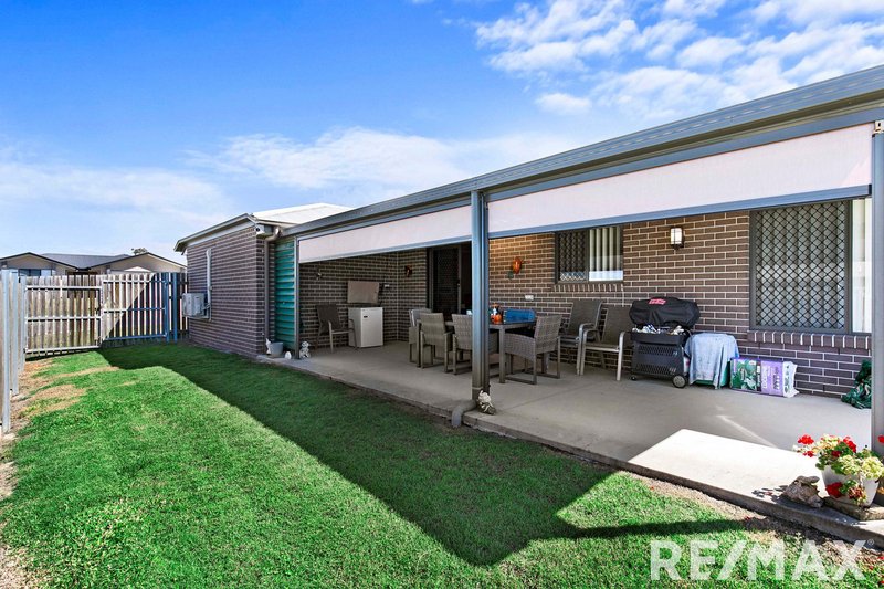 Photo - 38 Bradman Way, Urangan QLD 4655 - Image 11