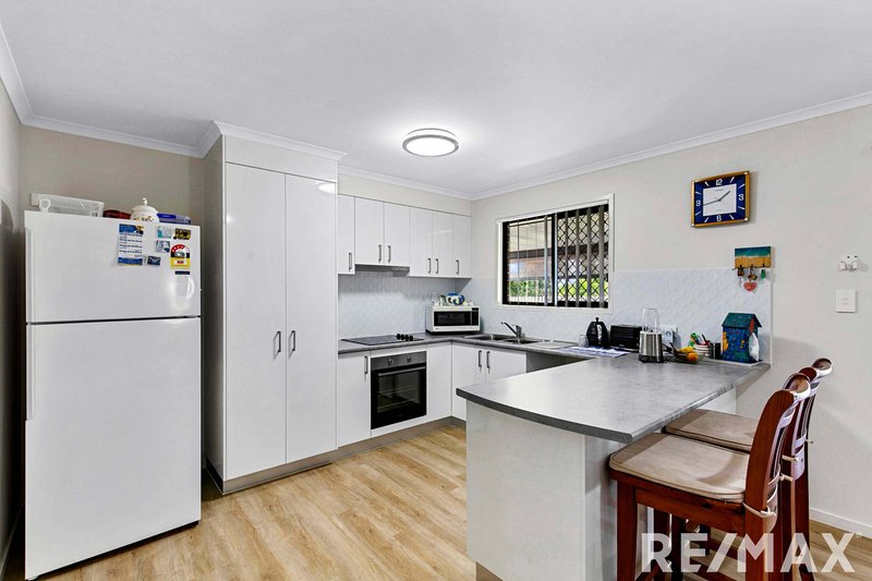 Photo - 38 Bradman Way, Urangan QLD 4655 - Image 14