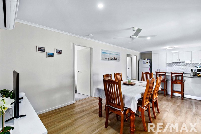 Photo - 38 Bradman Way, Urangan QLD 4655 - Image 17
