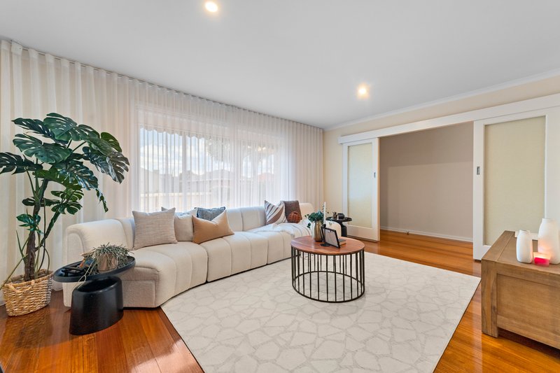 Photo - 38 Brampton Street, Cheltenham VIC 3192 - Image 2