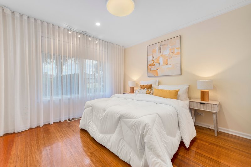 Photo - 38 Brampton Street, Cheltenham VIC 3192 - Image 8