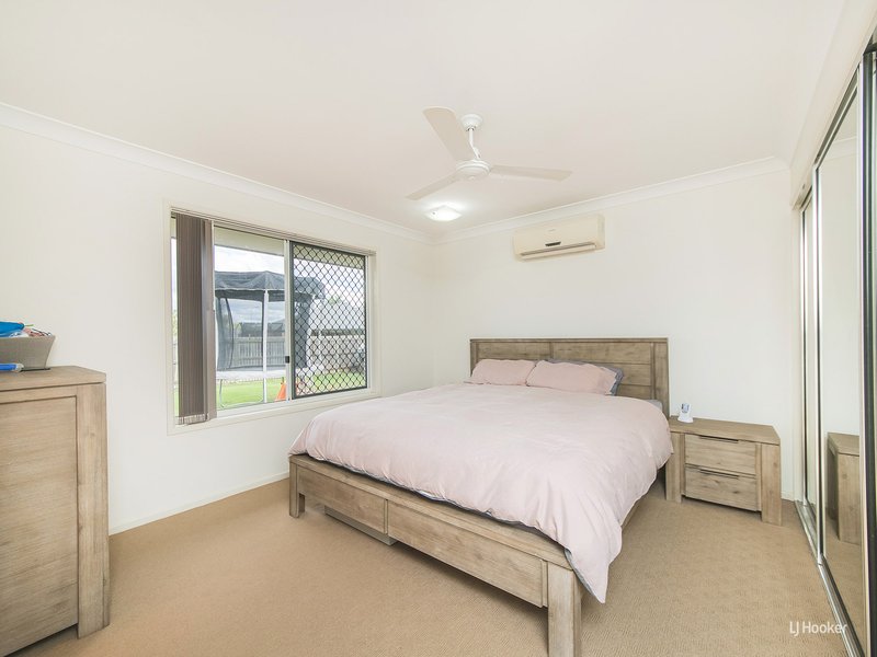 Photo - 38 Broadhurst Drive, Gracemere QLD 4702 - Image 8