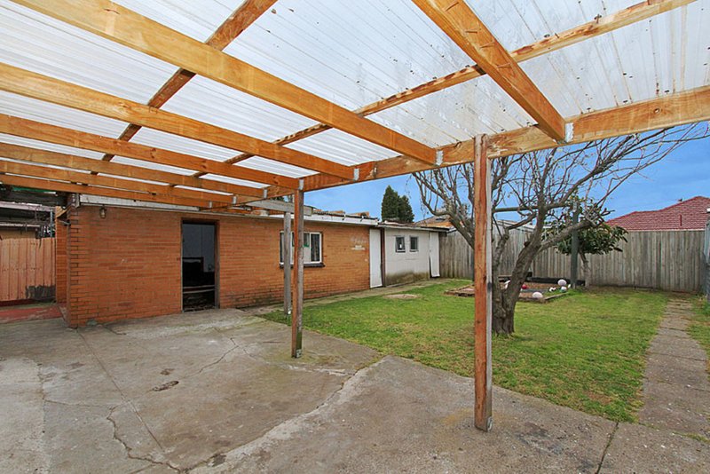 Photo - 38 Brock Street, Thomastown VIC 3074 - Image 9