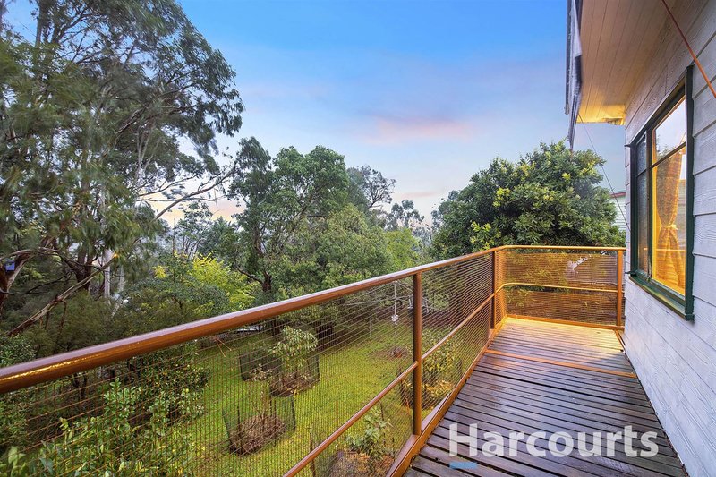 38 Bruce Crescent, Ferntree Gully VIC 3156