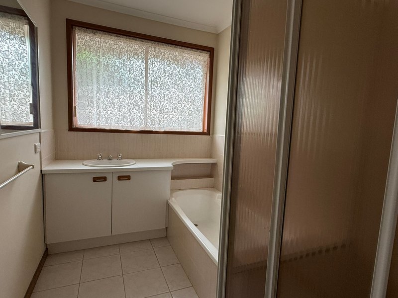 Photo - 3/8 Bruce Street, Dandenong VIC 3175 - Image 7