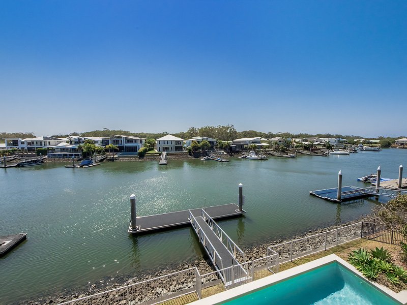 Photo - 38 Buccaneer Way, Coomera Waters QLD 4209 - Image 5