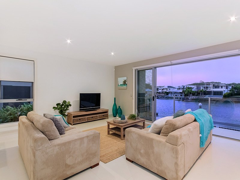 Photo - 38 Buccaneer Way, Coomera Waters QLD 4209 - Image 21