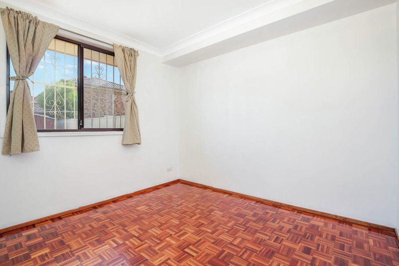 Photo - 38 Budapest Street, Rooty Hill NSW 2766 - Image 7